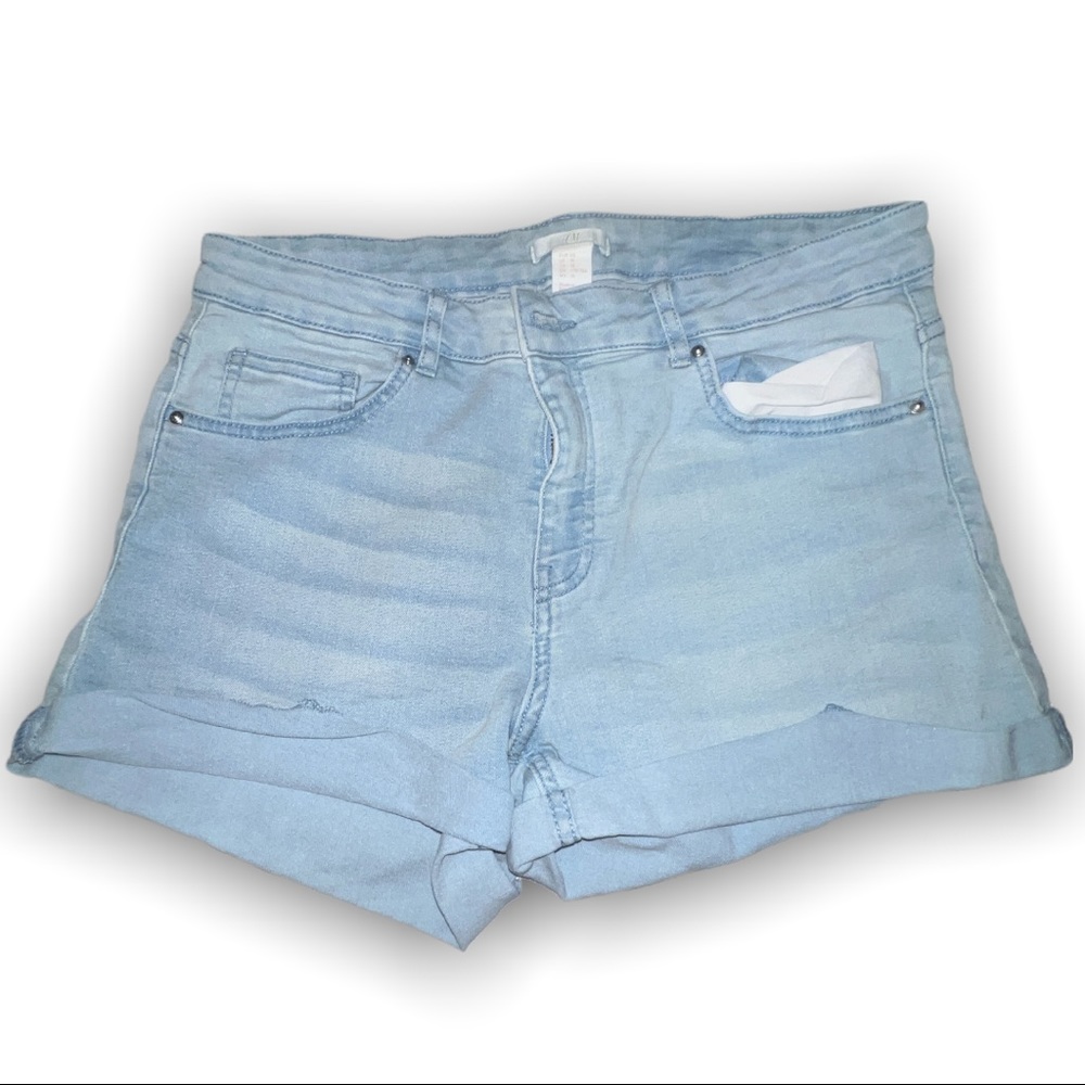 Light denim shorts